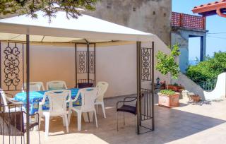 Nice Home In Loc,ta Marina Di Guttu - Marina di Arbus - 9