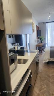 One Rosebank Apartment in Rosebank - Johannesburgo - 2