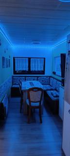 Hiška La Vita Kamp Terme 3000 Moravske Toplice vključene 2x KOPALNE KARTE KOLO Športni rekviziti, Igrače - 1