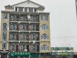 Banihal paradise - 0