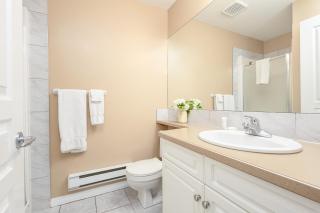 Paradise Canyon Golf Resort - Luxury Condo M409 - 2