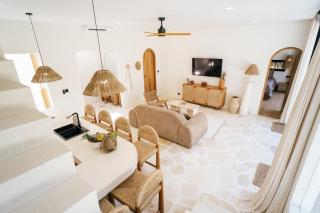 Boho Style 3br Enclosed Living 5 Min To La Brisa - Canggu - 5