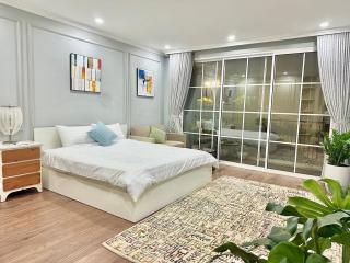 Kem APT Quiet Balcony West Lake - 0