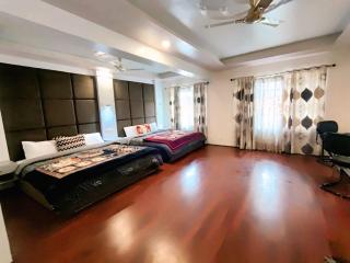 Golden Retreat - Srinagar - 2
