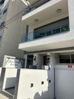 Modern Ground Floor Maisonette - Blanch Holiday Apartments - St Paul's Bay - 0