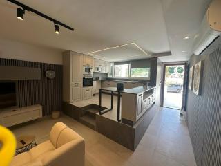 Modern Ground Floor Maisonette - Blanch Holiday Apartments - St Paul's Bay - 1