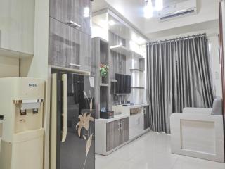 Best Deal and Cozy 2BR Vida View Apartment By Travelio - Pampang - 8