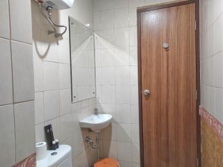 Best Deal and Cozy 2BR Vida View Apartment By Travelio - Pampang - 3