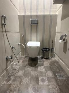 2BHK GUEST HOUSe - Ludhiana - 8
