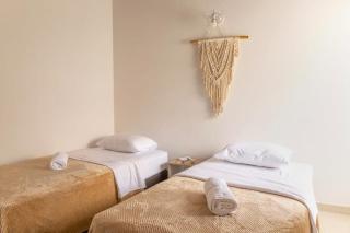 Spacious 3 bedroom house in Laureles - Medellín - 9