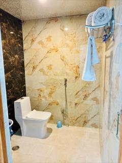 Hotel Ashray Inn - Varanasi - 3
