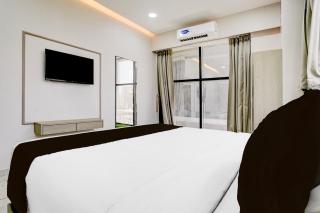 Hotel O Royal Aashro - Surat - 5
