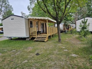 Grand Mobil-Home 6 personnes neuf "vue lac" Parentis en Born Camping Le Pipiou 4 étoiles - Parentis-en-Born - 8