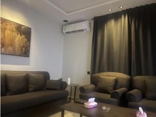 استديو فاخر تسجيل ذاتي - Riad - 2