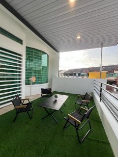 Fairy 2 Pool Villa 22 Pax Karaoke & Huge Event Space - Ipoh - 2