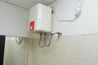 Nice and Homey 1BR at The Wave Kuningan Apartment By Travelio - 6