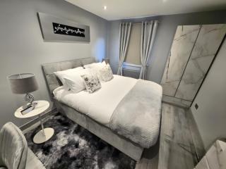 DYNASTAYS- Stylish Seaside Home- Adults Only, Dog Friendly, Garden & Parking - Édimbourg - 0