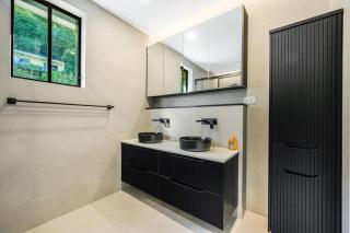 Prime Ocean Villa Floor-Ceiling & Sunrise Terrace - Koolewong - 9