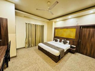 hotel neelam paradise - 2