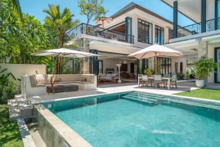 Luxury Beach Villa - A Massive Sea Views 5BR Villa Close to The Beach - Canggu - 7