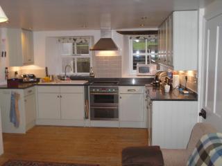 Cottage On The Square - Camelford - 8