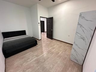 Golden Villa Homestay - 3