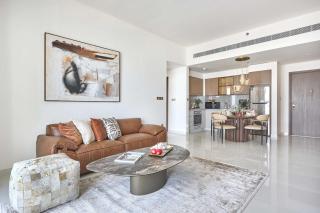 Frank Porter - Grand Bleu Tower 2 - 7