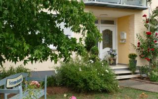 Gemütliche Ferienwohnung in Winterbach mit Eigener Terrasse - - 0