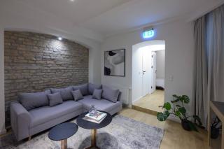 Spacious Apartments In Mitte- Feel The Citycenter - 1