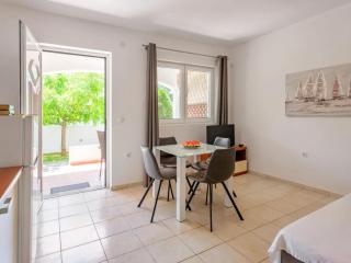 Apartments Tino Sukosan - Sukošan - 4