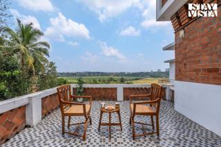 StayVista at Lakshmipuram Palace with Pool,WiFi - Kottayam - 1
