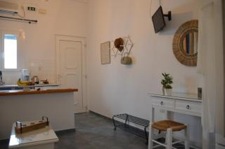 Giorgantis Studio II - Plaka Milou - 8