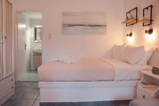 Giorgantis Studio II - Plaka Milou - 4