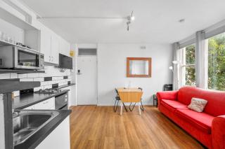 ShelleyStayz on Park St - 1