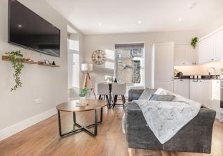 The Cosy Loft, pet friendly in Windermere - Windermere - 0