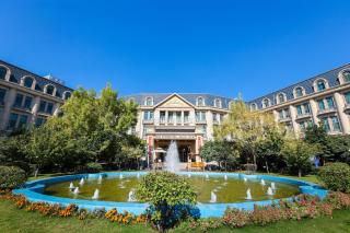 Zhengzhou Riverside International Holiday Hotel - Zhengzhou - 1