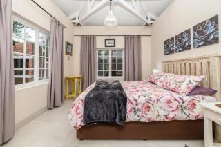 Paradise in the City - Cottage One - Port Elizabeth - 5