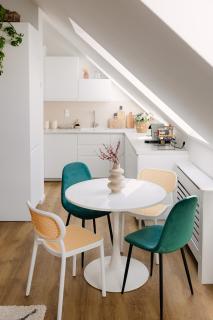 Štýlové apartmány v centre Modry pre víkendový oddych, svadobčanov aj prácu - 1