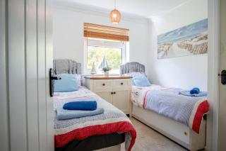 Bayview 32 - 2 Bedroom Chalet - Bayview Oxwich - Oxwich - 5