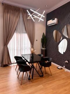Premium 2-bedroom apartment in Lekki phase one - Lekki - 5