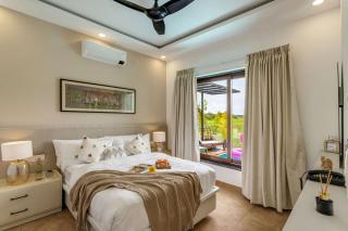 Villa Marigold -Luxury 4BHK Pool Villa with Sunset & Field View - 1
