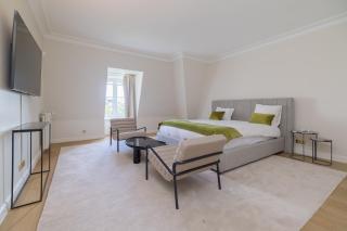Luxury apartments - Avenue Montaigne - Paris - 9