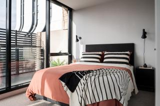 Urban Nest on Stanley - Collingwood Retreat - 8