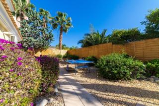 4 Bedroom Luxury Villa with 15m Pool For Up-To 10 Guests - Alicante - 1
