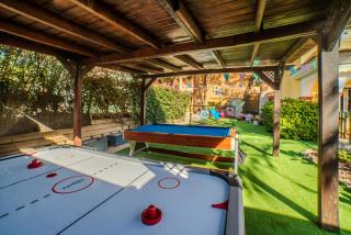 4 Bedroom Luxury Villa with 15m Pool For Up-To 10 Guests - Alicante - 3