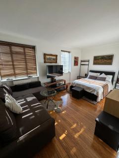 The Cosy studio - London - 2