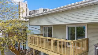 Fully Remodeled 3-Bedroom, 2-Bathroom Retreat Steps from the Beach with Lagoon Views - Ocean City - 7