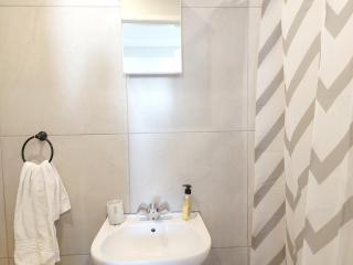 Cape Town Solar Apartment - 2