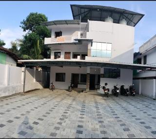 Aswathy Bhavan - Vadakkāncheri - 0