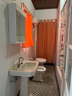 Los Abuelos Hotel & Alojamiento Propiedad con Pileta - 3